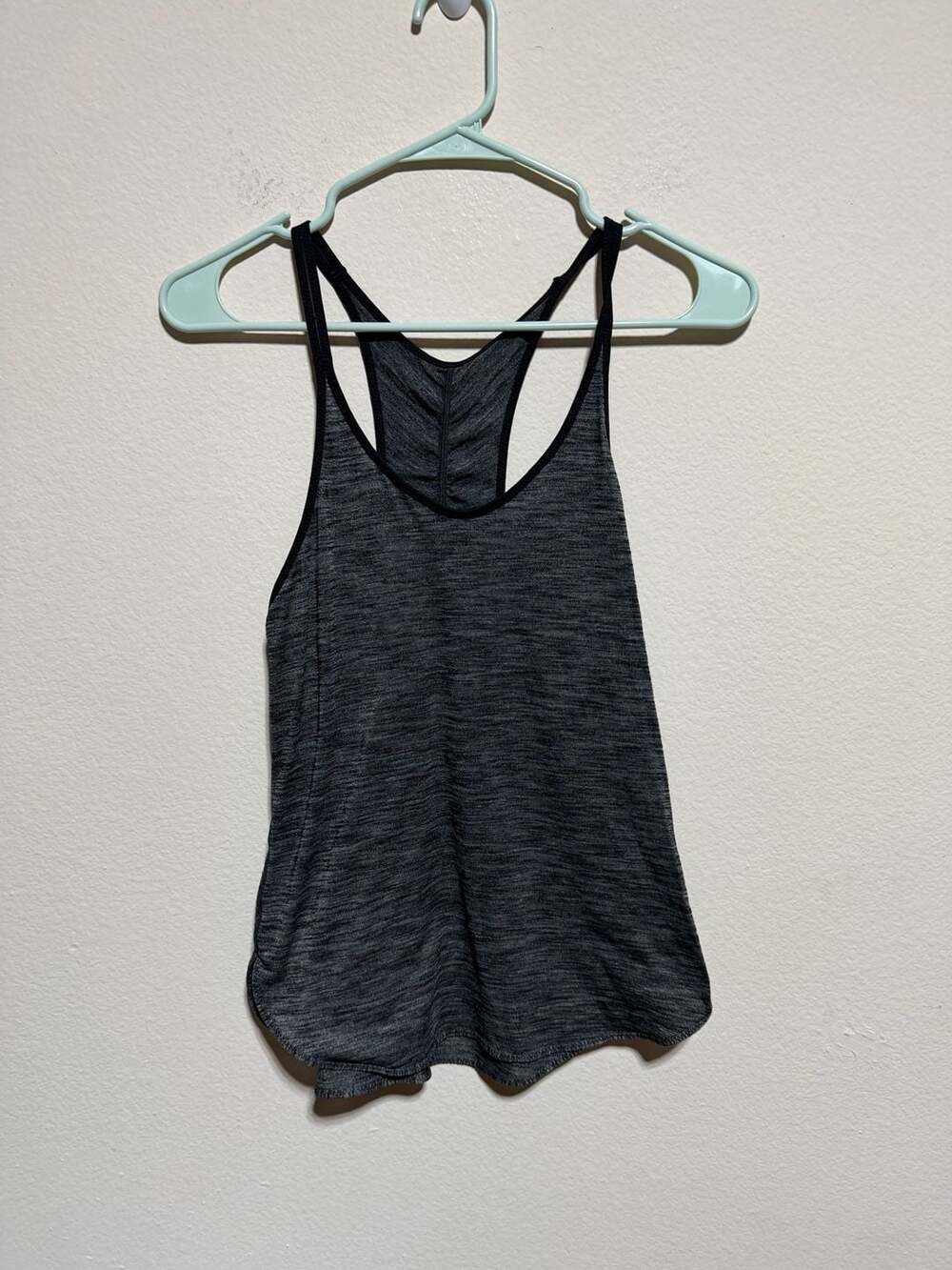 Lululemon Singlet Tank Top, Size 4
